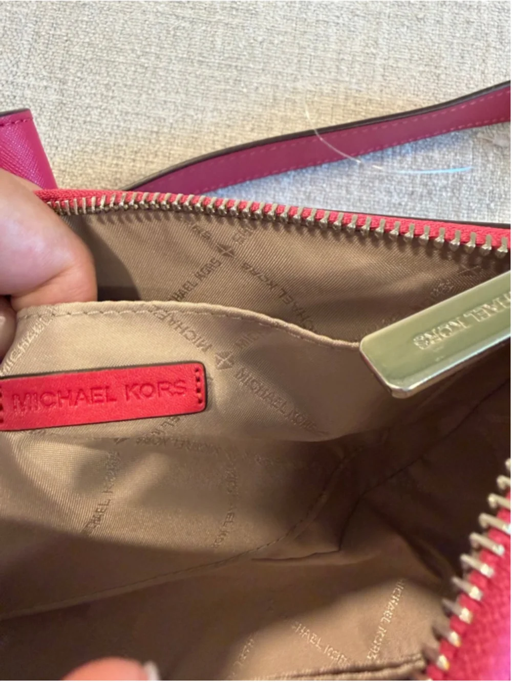 Michael Kors Jet Set Saffiano Leather Crossbody Bag carmine pink